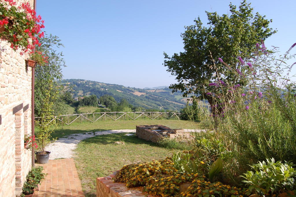 Agriturismo Serpanera Sarnano Exterior foto